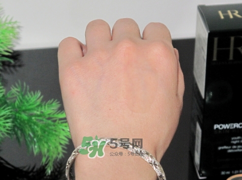 綠寶瓶和小棕瓶哪個好？綠寶瓶和小棕瓶對比