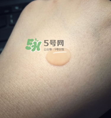 綠寶瓶和小棕瓶哪個好？綠寶瓶和小棕瓶對比