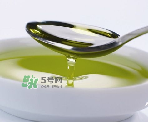 橄欖油和甘油哪個(gè)好？橄欖油和甘油的區(qū)別