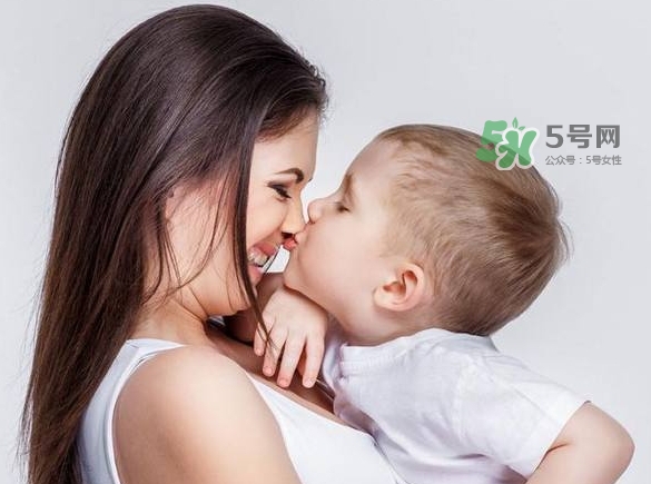 剖腹產(chǎn)疤痕增生怎么辦？剖腹產(chǎn)疤痕增生的原因