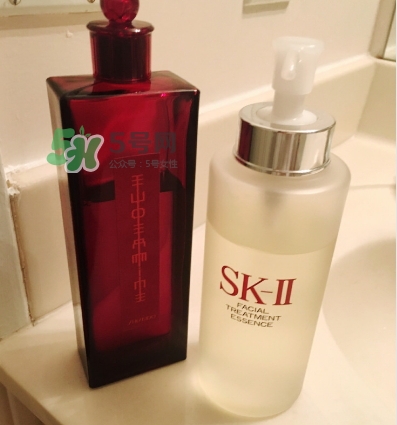 神仙水和紅色蜜露哪個(gè)好？神仙水和紅色蜜露對(duì)比