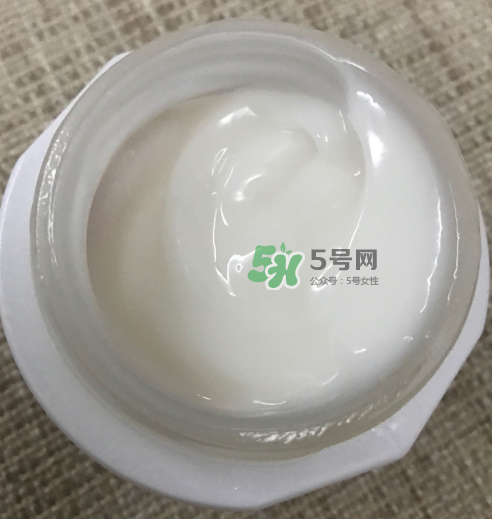 薇姿水光煥白乳霜怎么樣？薇姿水光煥白乳霜好用嗎？