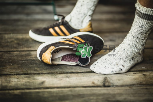 adidas munchen啤酒節(jié)主題運(yùn)動(dòng)鞋在哪買_什么時(shí)候發(fā)售？