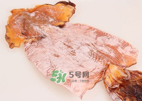 魷魚干可以煲湯嗎？魷魚干可以燉湯嗎