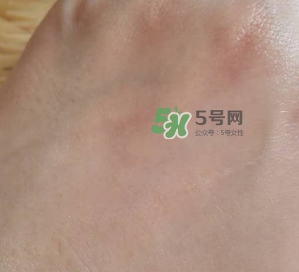 悅木之源菌菇水是爽膚水嗎？悅木之源菌菇水是精華嗎