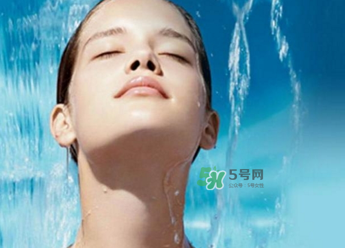 皮膚為什么要補(bǔ)水？皮膚補(bǔ)水最有效的方法