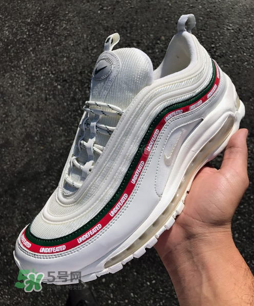 undefeated與nike air max 97聯(lián)名白色款什么時(shí)候發(fā)售_實(shí)物怎么樣？