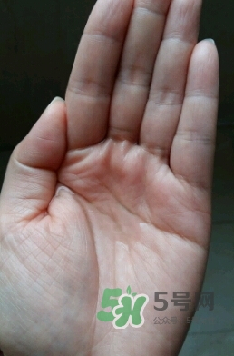 悅木之源菌菇水和健康水哪個好？菌菇水和健康水對比