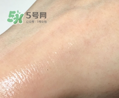 菌菇水和神仙水哪個好？悅木之源菌菇水和神仙水順序