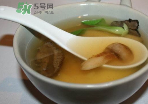 松茸湯怎么做？松茸湯的做法大全