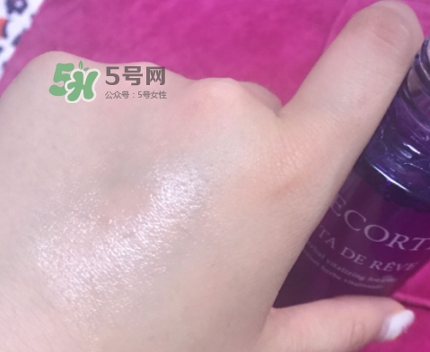 黛珂紫蘇水和cpb水磨精華哪個(gè)好？紫蘇水和cpb水磨搭配