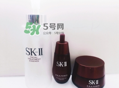 sk2大紅瓶和小紅瓶哪個好？sk2大紅瓶和小紅瓶區(qū)別