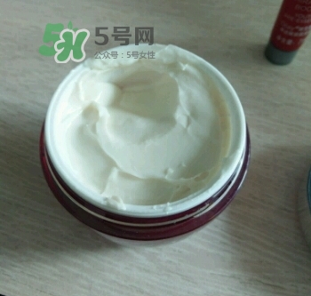 olay玉蘭油大紅瓶一套多少錢？olay大紅瓶專柜多少錢