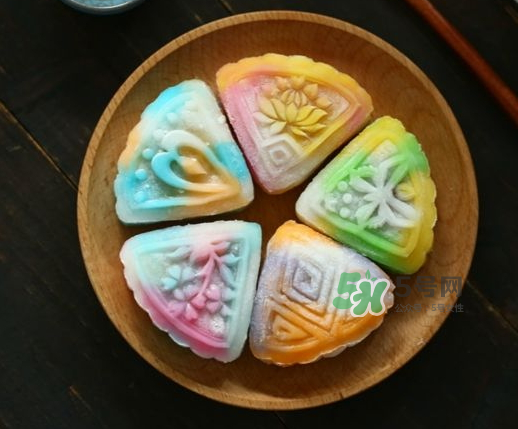 吃冰皮月餅長(zhǎng)胖嗎？冰皮月餅的熱量高嗎？