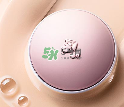 蘭蔻小粉盒怎么用？蘭蔻小粉盒使用方法
