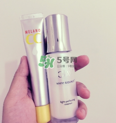 olay小白瓶和樂敦cc美容液哪個好？olay小白瓶和樂敦cc順序