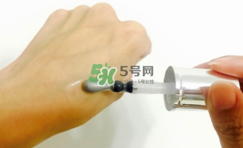 蘭蔻小灰瓶怎么用？蘭蔻小灰瓶眼部精華使用方法