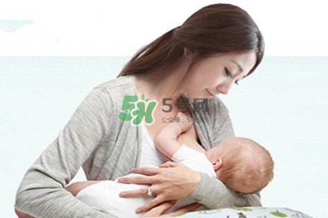 母乳喂養(yǎng)會乳糖不耐受嗎？母乳喂養(yǎng)會過度喂養(yǎng)嗎？
