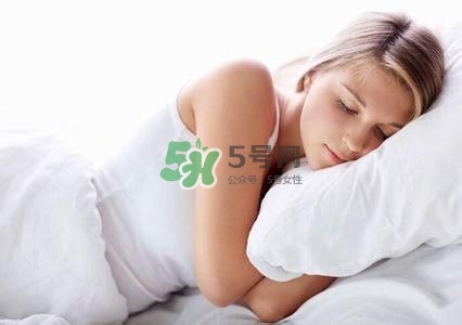 孕婦睡姿會(huì)影響寶寶嗎？孕婦睡姿對(duì)寶寶的影響
