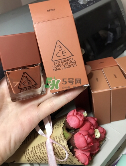 小編推薦秋冬必敗土色指彩！摩登先生、3CE都榜上有名