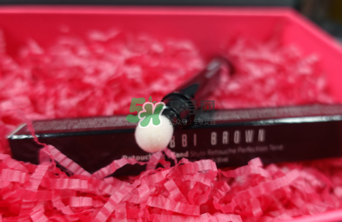 bobbi brown氣墊修顏棒怎么樣？芭比波朗氣墊修顏棒好用嗎？
