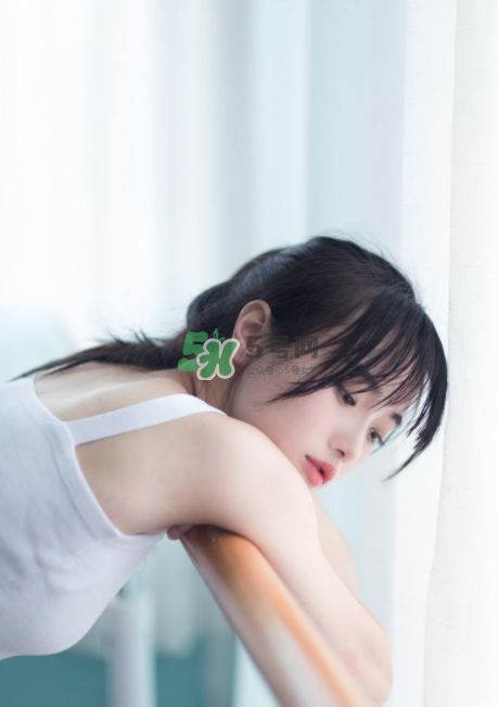 女金膠囊經(jīng)期可以吃嗎？女金膠囊什么時(shí)候吃最好？