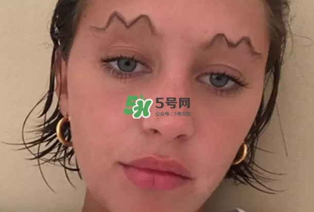 波浪眉是怎么畫的？為什么流行波浪眉？