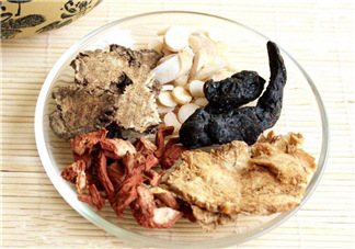男人能喝四物湯嗎？四物湯男人能不能喝？