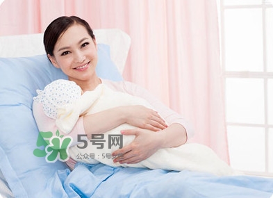 破腹產(chǎn)疤痕可以紋身嗎？破腹產(chǎn)后多久可以做疤痕紋身？