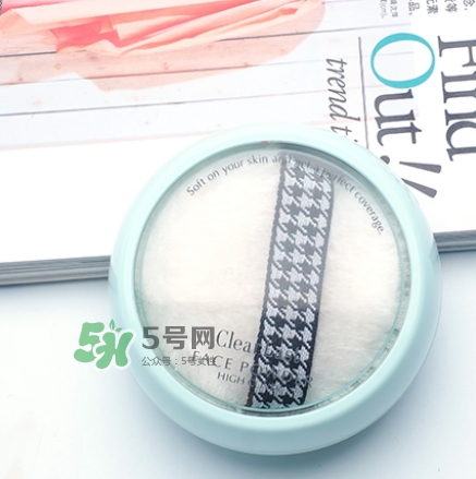 bcl蜜粉餅?zāi)膫€(gè)顏色好？bcl clear last蜜粉餅怎么樣？