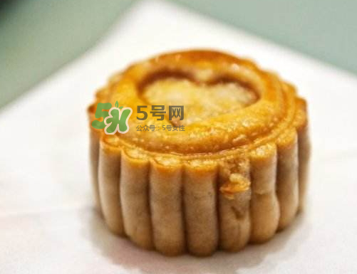 月餅為什么要用轉(zhuǎn)化糖漿？做月餅的轉(zhuǎn)化糖漿是什么？