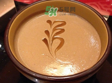 哺乳期能不能吃芝麻醬？坐月子可以吃芝麻醬嗎