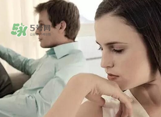 婚外情離婚財(cái)產(chǎn)如何分配？婚外情離婚賠償