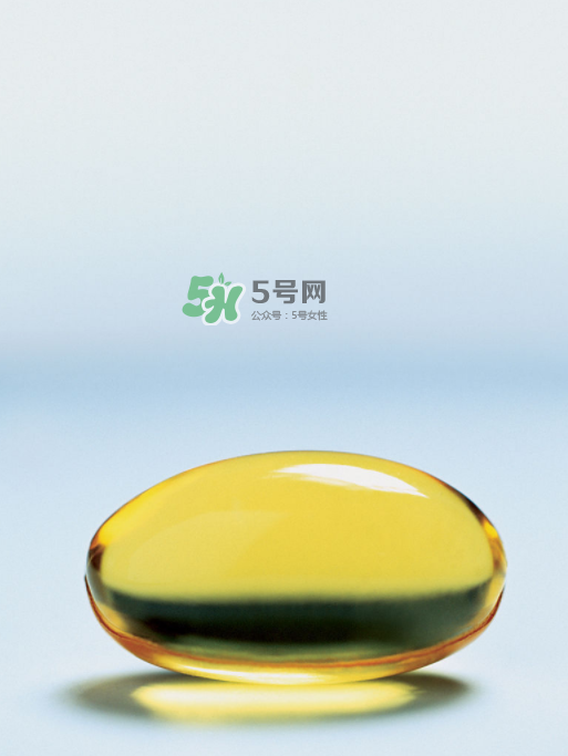 魚肝油是魚的肝做成的嗎？魚肝油是魚油嗎？