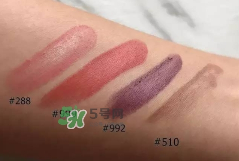 迪奧夾心999多少錢？迪奧夾心999口紅專柜價格