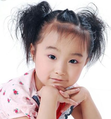 不要再為女兒扎羊角辮了 女孩好看的發(fā)型怎么扎？