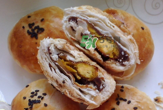蛋黃酥為什么會(huì)爆開？蛋黃酥爆餡是什么原因？