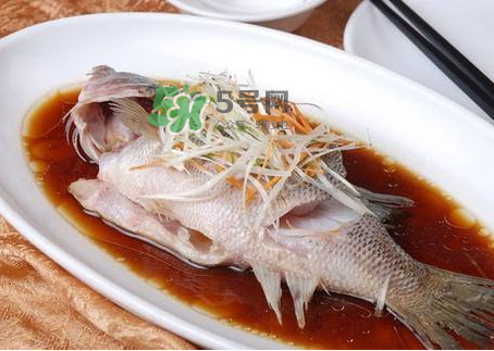 黑魚可以清蒸嗎？黑魚蒸多久？