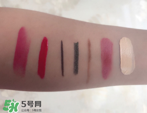 bobbi brown卸妝油好用嗎？芭比波朗卸妝油怎么樣？