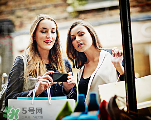 低血糖跟貧血一樣嗎？低血糖跟貧血有什么區(qū)別？