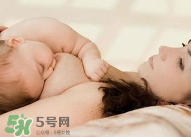 哺乳期來(lái)例假奶水會(huì)變少嗎？哺乳期來(lái)月經(jīng)奶水減少怎么辦？