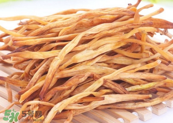 新鮮黃花菜怎么保存？干黃花菜怎么保存