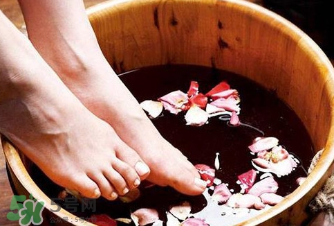 醋泡腳可以去死皮嗎？醋泡腳可以減肥嗎