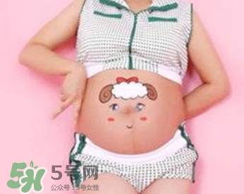 脖子上會長妊娠紋嗎？妊娠紋長在哪些地方？