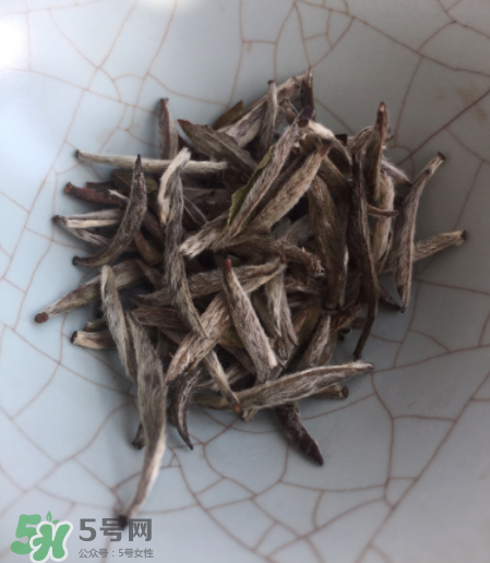 白毫銀針屬于綠茶嗎？白毫銀針是什么茶？