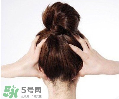 掉頭發(fā)是有什么病嗎？掉頭發(fā)是缺什么