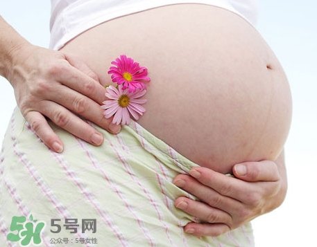 妊娠紋什么時(shí)候變白？妊娠紋產(chǎn)品什么時(shí)候用？