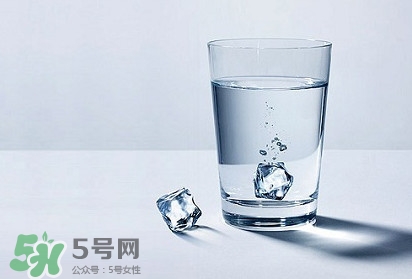 國(guó)家飲用水標(biāo)準(zhǔn)是什么？飲用水和礦泉水的區(qū)別