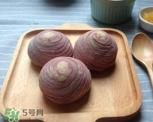 蛋黃酥什么牌子的好吃？蛋黃酥哪個牌子好吃？