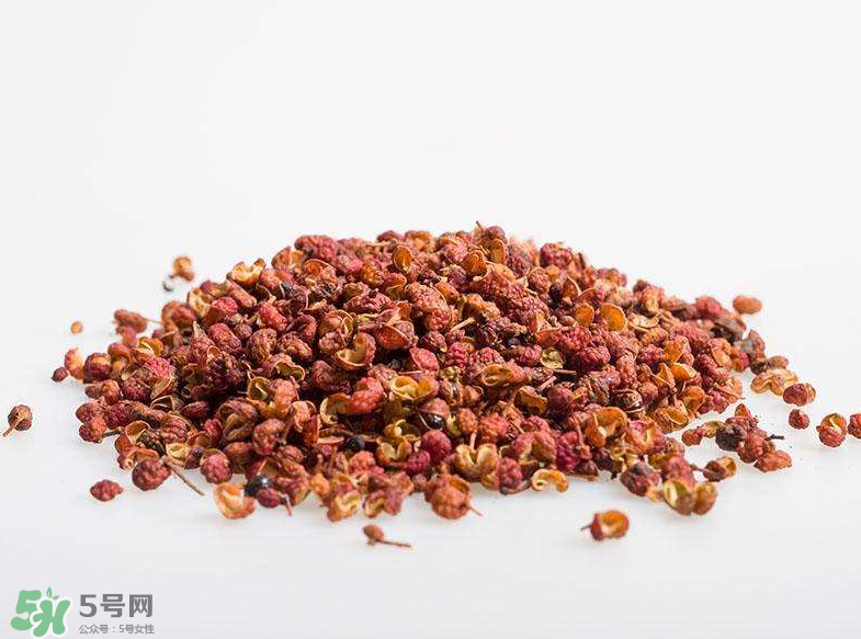 花椒泡腳有什么好處？花椒泡腳可以天天泡嗎？